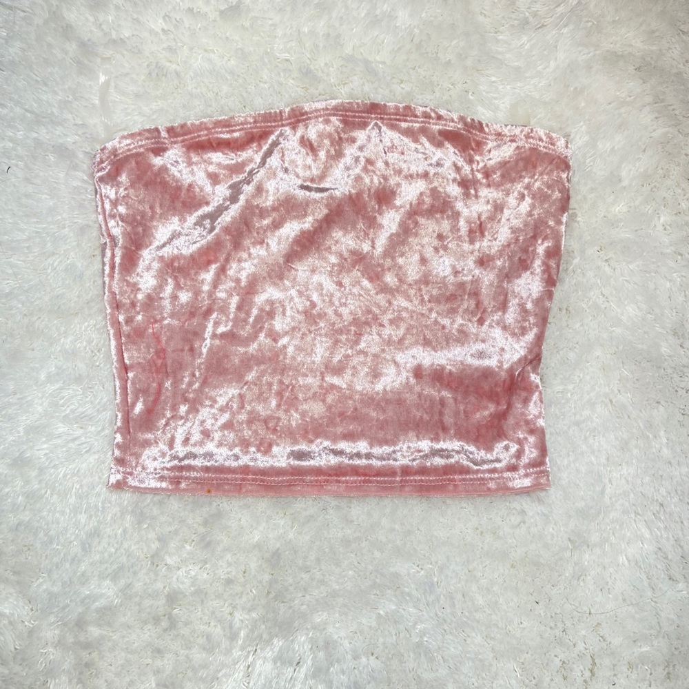 Super soft pink crop top